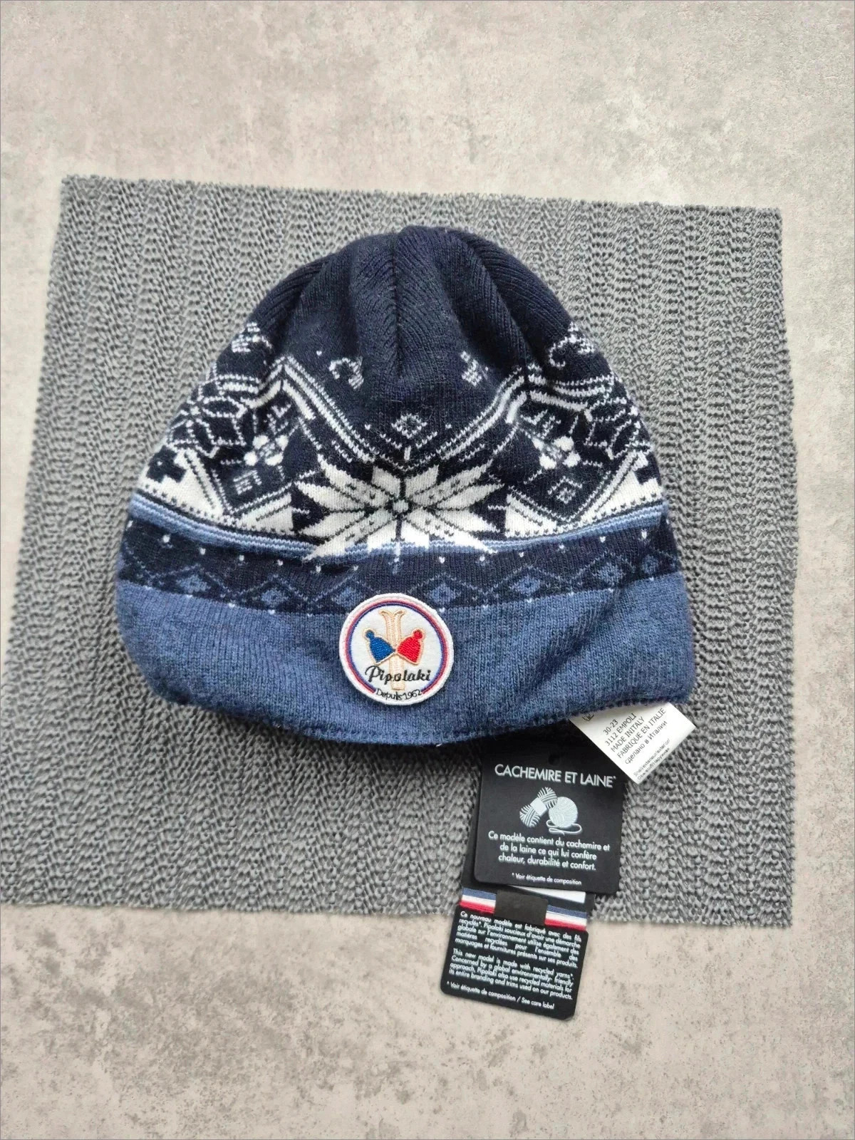 Bonnet Pipolaki Bleu taille TU Neuf