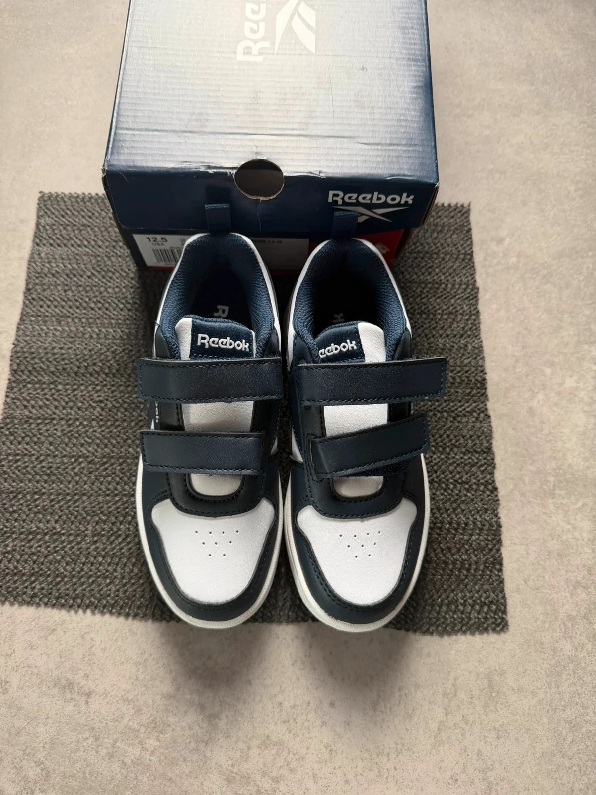Baskets Reebok enfant scratch bleu marine blanc T30